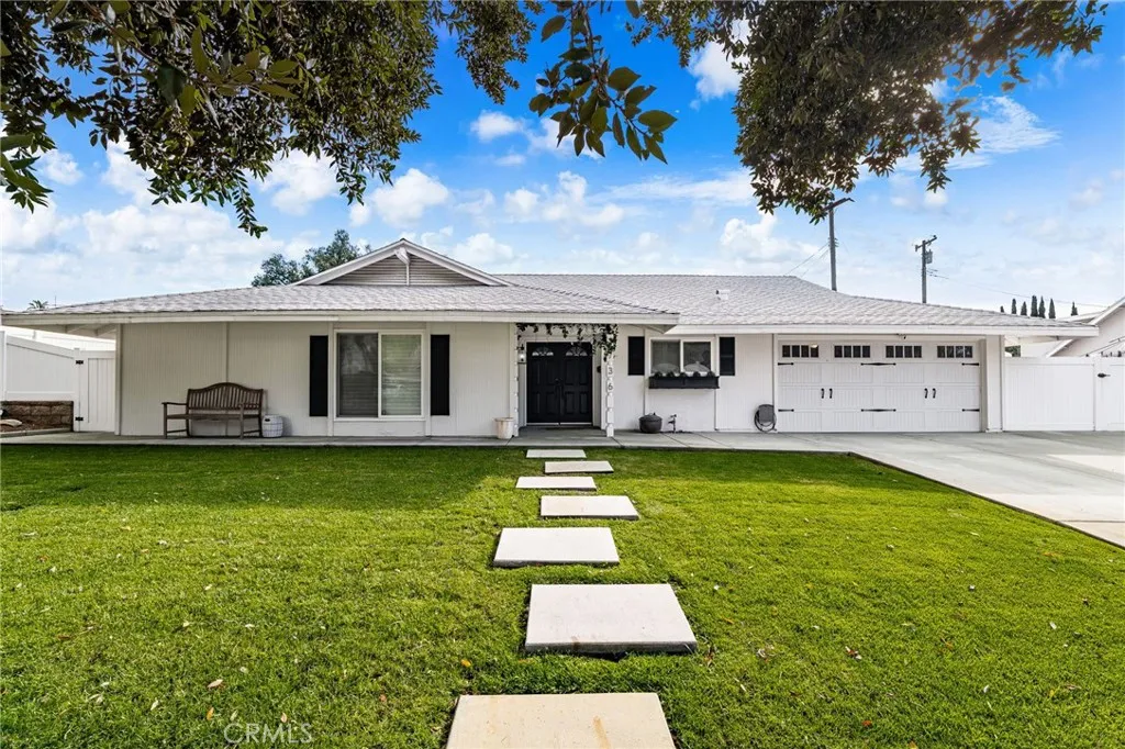736 Apache Trail, Riverside, California 92507 home-pic-0