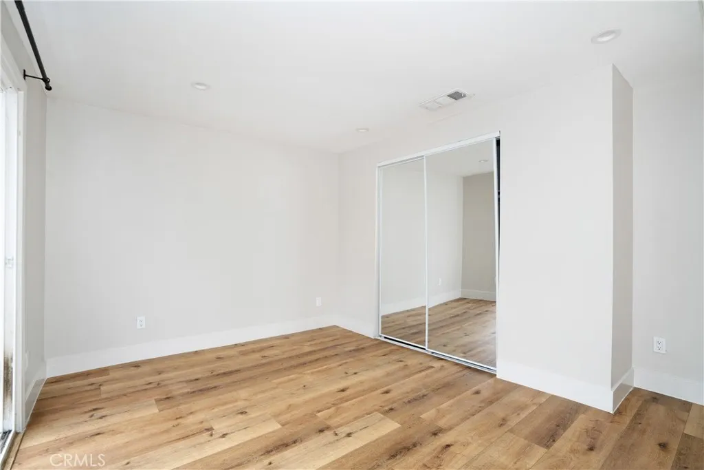 6714 Amigo, Reseda, California 91335 home-pic-28
