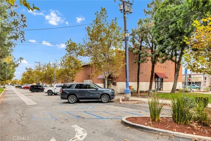 318 S D, Perris, California 92570