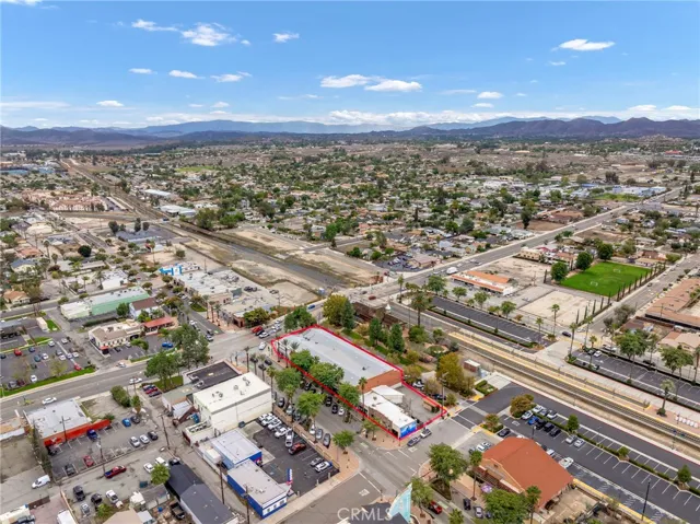 318 S D, Perris, California 92570