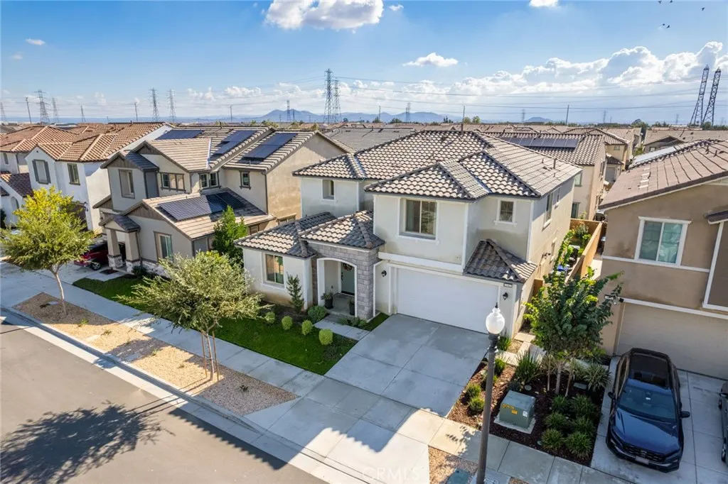 3382 E Aspen, Ontario, California 91761 home-pic-45