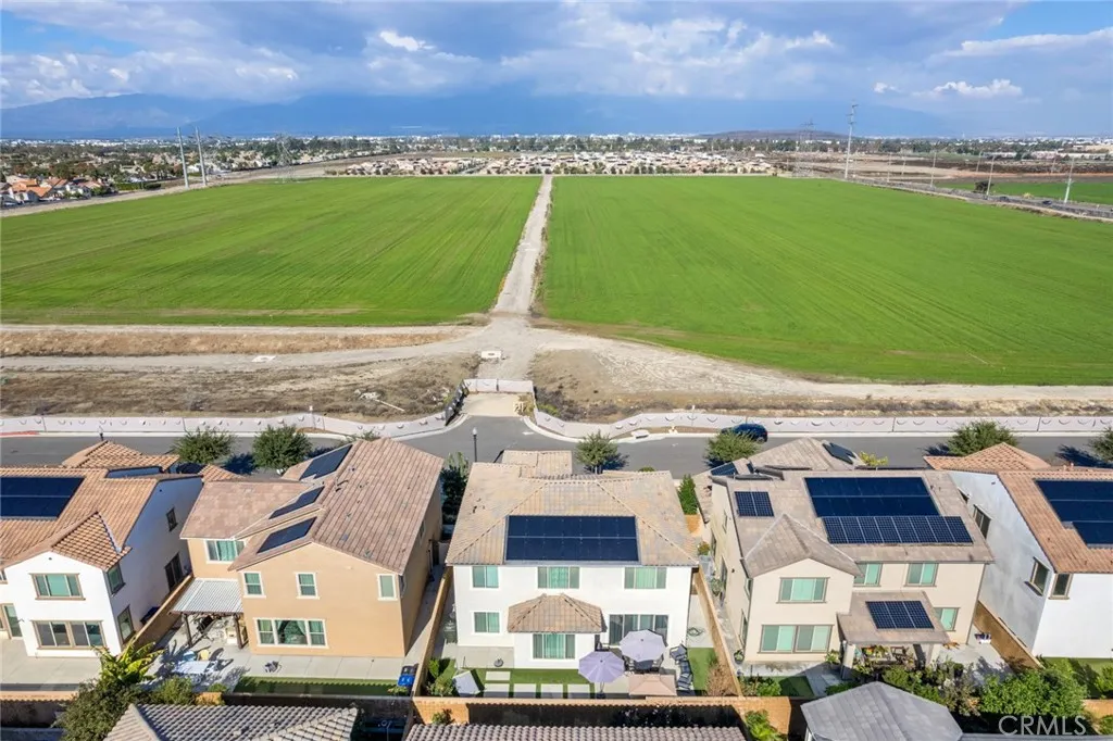 3382 E Aspen, Ontario, California 91761 home-pic-50