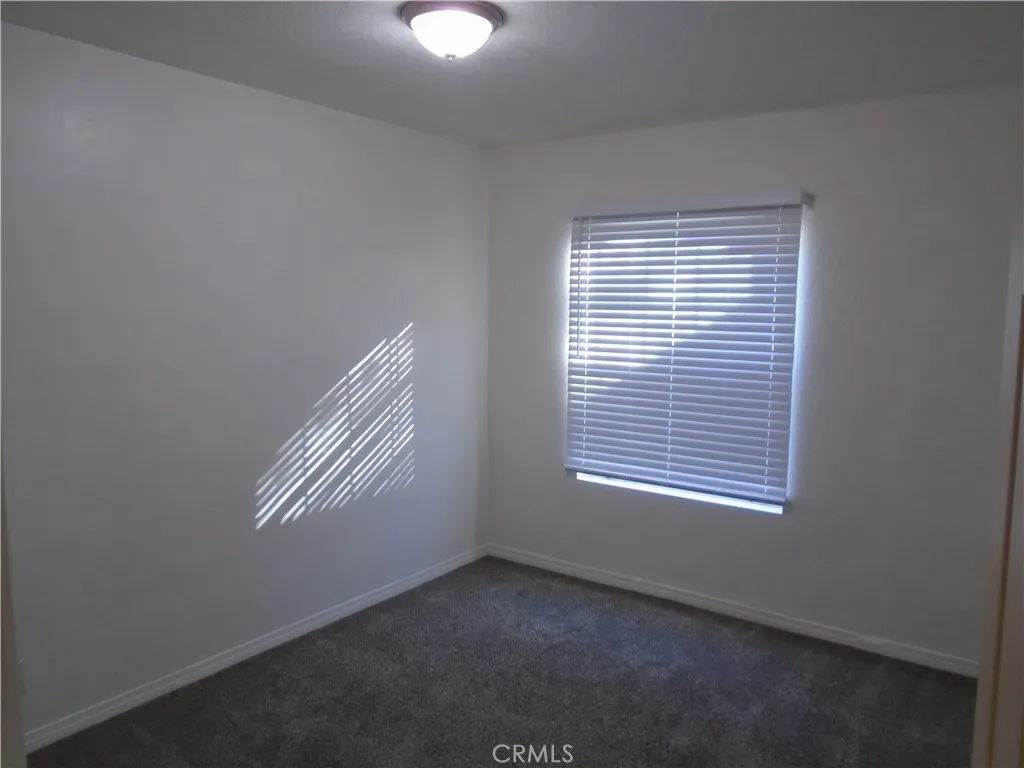 1423 Jenner Street W, Lancaster, California 93534 home-pic-9