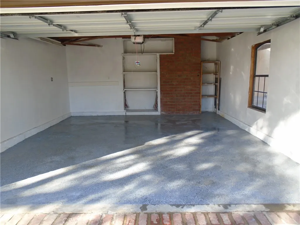 1423 Jenner Street W, Lancaster, California 93534 home-pic-25