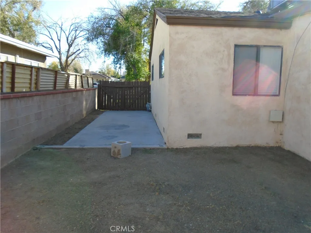 1423 Jenner Street W, Lancaster, California 93534 home-pic-23