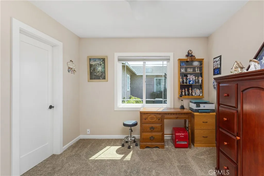 6103 Wolfe St, Lakewood, California 90713 home-pic-17