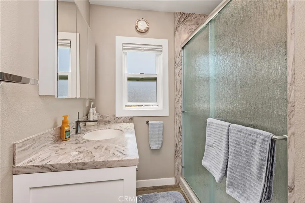 6103 Wolfe St, Lakewood, California 90713 home-pic-20