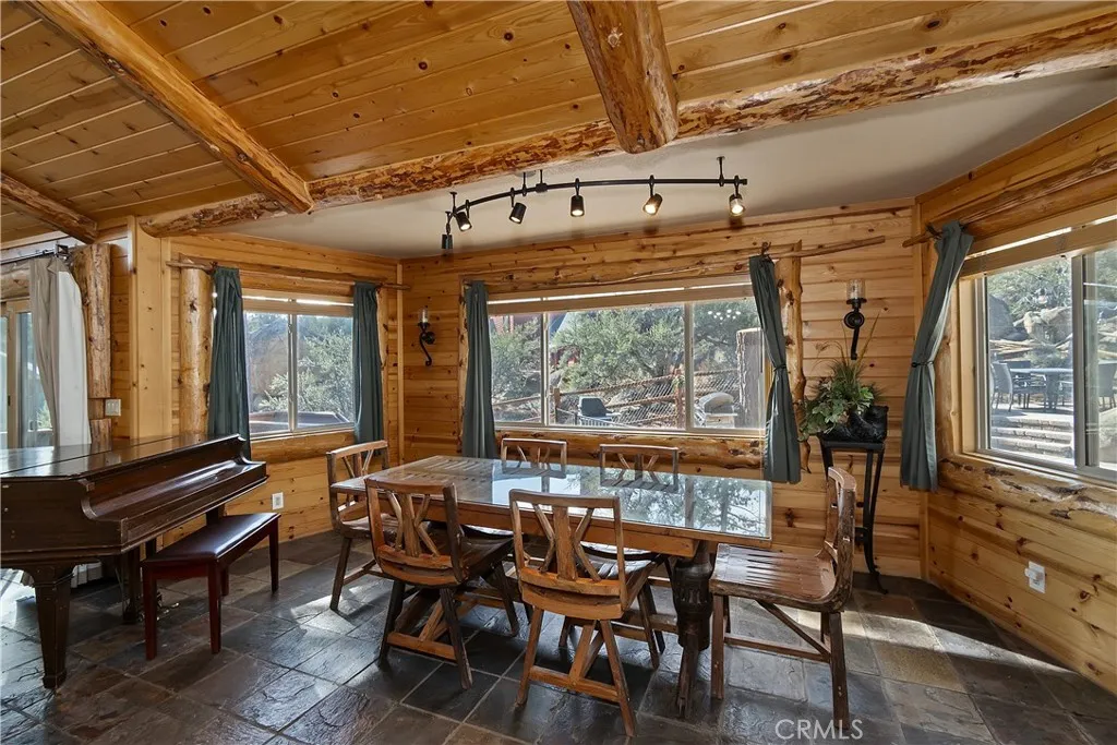 340 Stoney Creek, Big Bear Lake, California 92315 home-pic-20