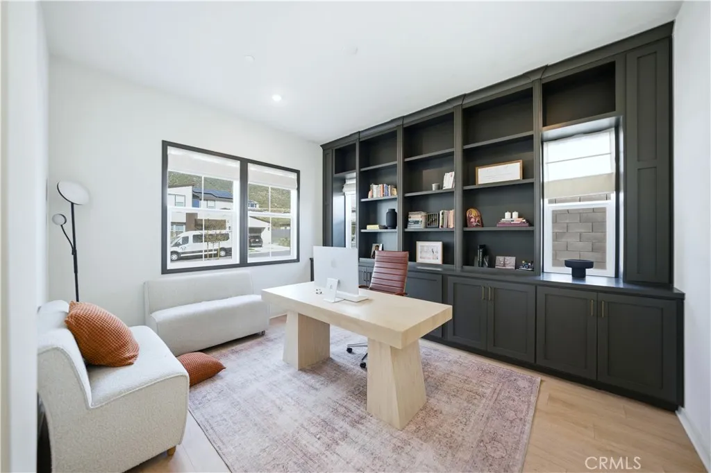 15957 Butterfly Drive, Fontana, California 92336 home-pic-14