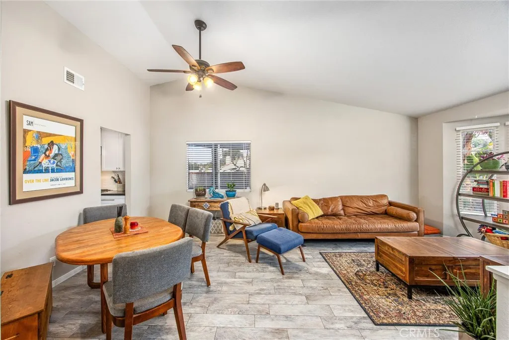 2201 Canyon, Colton, California 92324 home-pic-7