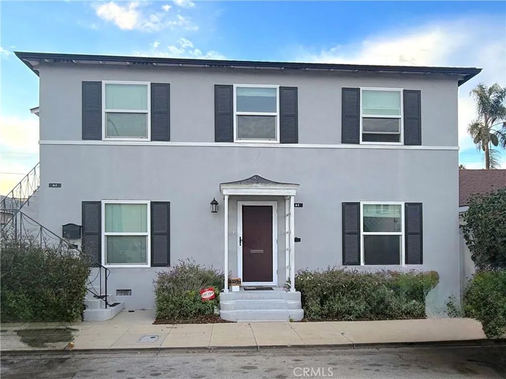 61 Bennett, Long Beach, California 90803 home-pic-1