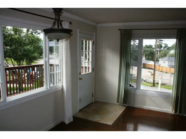 1113 Presidio Boulevard, Pacific Grove, California 93950