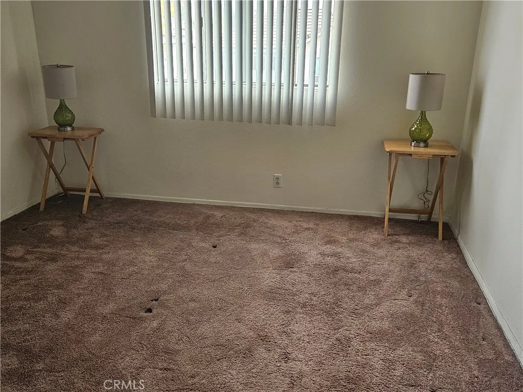 2410 N Towne Avenue 37, Pomona, California 91767 home-pic-14