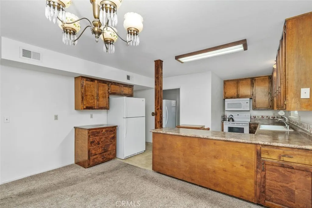 39566 Clearwater Drive, Oak Glen, California 92399 home-pic-15