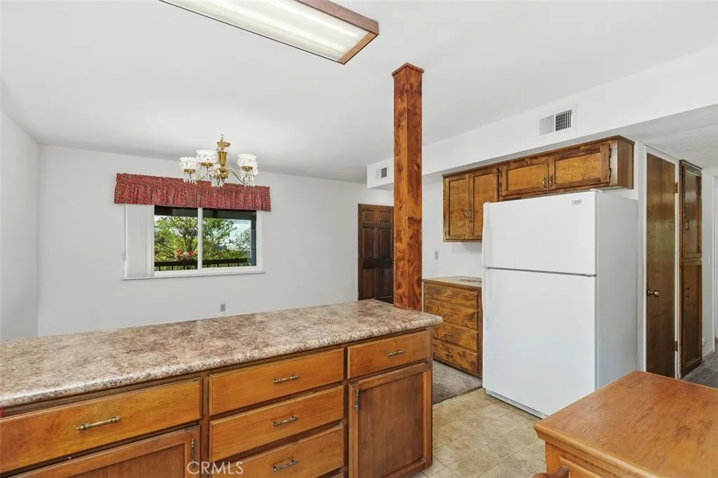 39566 Clearwater Drive, Oak Glen, California 92399 home-pic-19