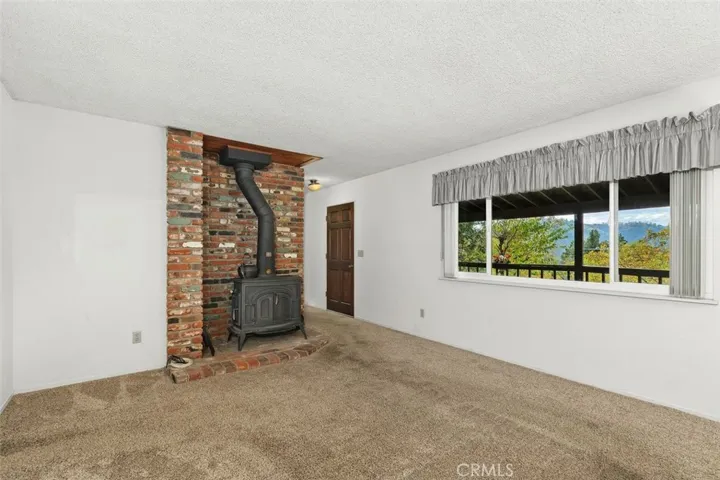 39566 Clearwater Drive, Oak Glen, California 92399
