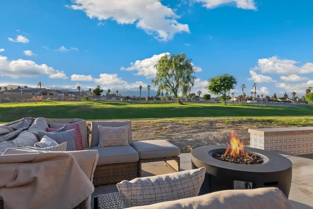 48753 Barrymore Street, Indio, California 92201 home-pic-25