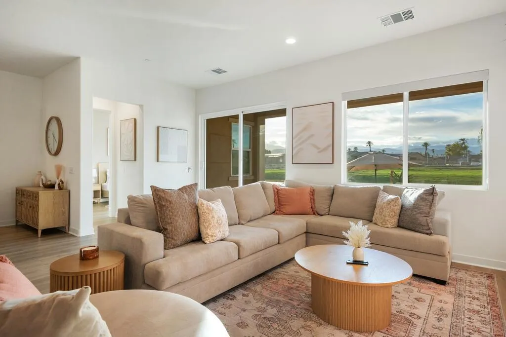 48753 Barrymore Street, Indio, California 92201 home-pic-3