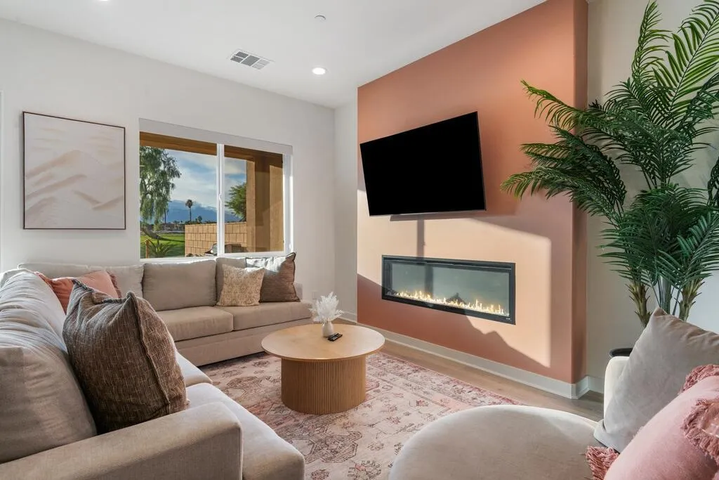 48753 Barrymore Street, Indio, California 92201 home-pic-4
