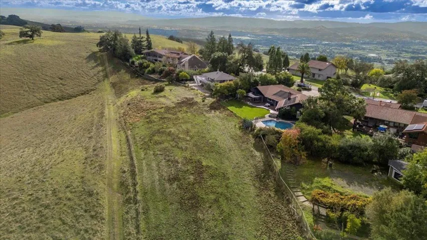 16280 Oak Canyon Drive, Morgan Hill, California 95037
