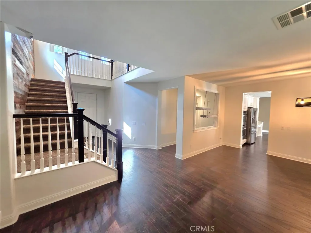 35488 Sumac Avenue, Murrieta, California 92562 home-pic-3
