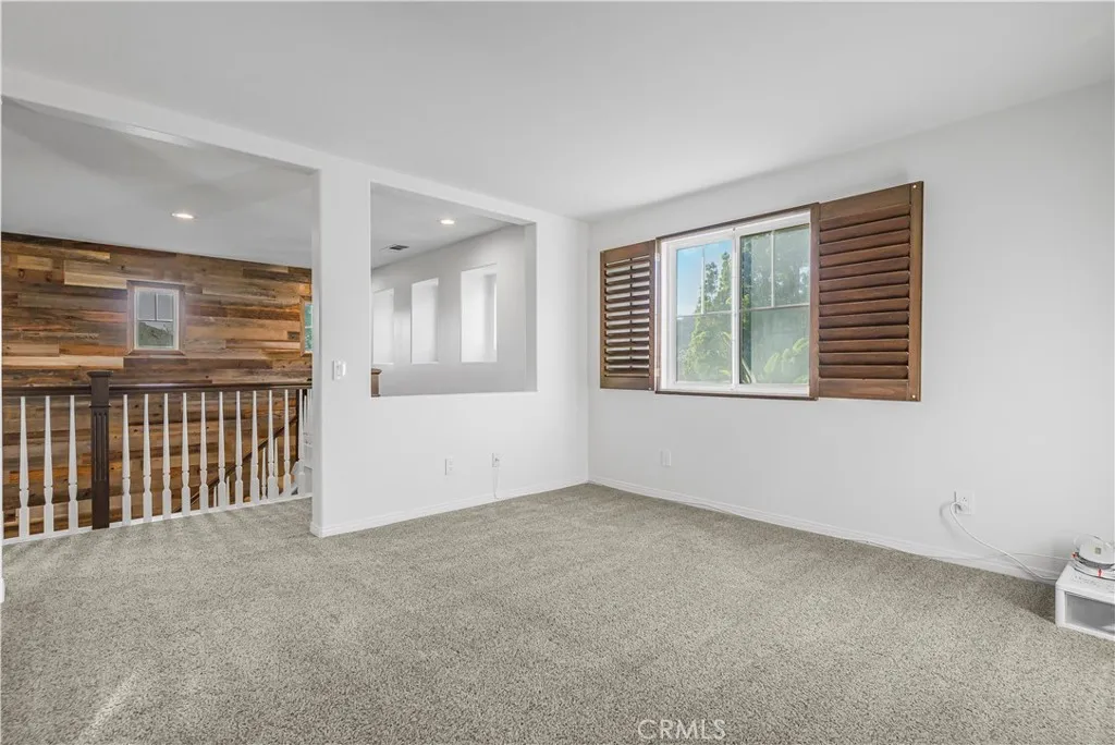35488 Sumac Avenue, Murrieta, California 92562 home-pic-15