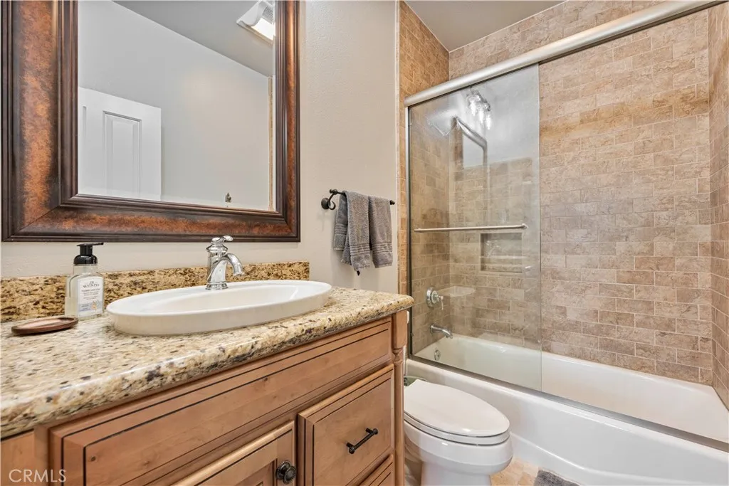 26101 Knoll Court, Valencia, California 91381 home-pic-27