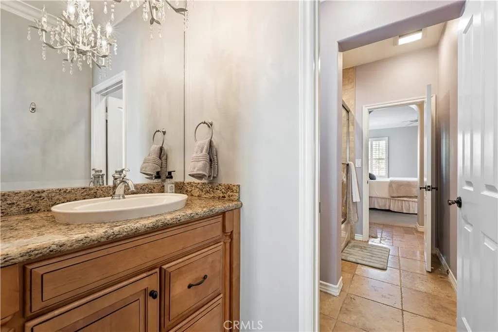 26101 Knoll Court, Valencia, California 91381 home-pic-33