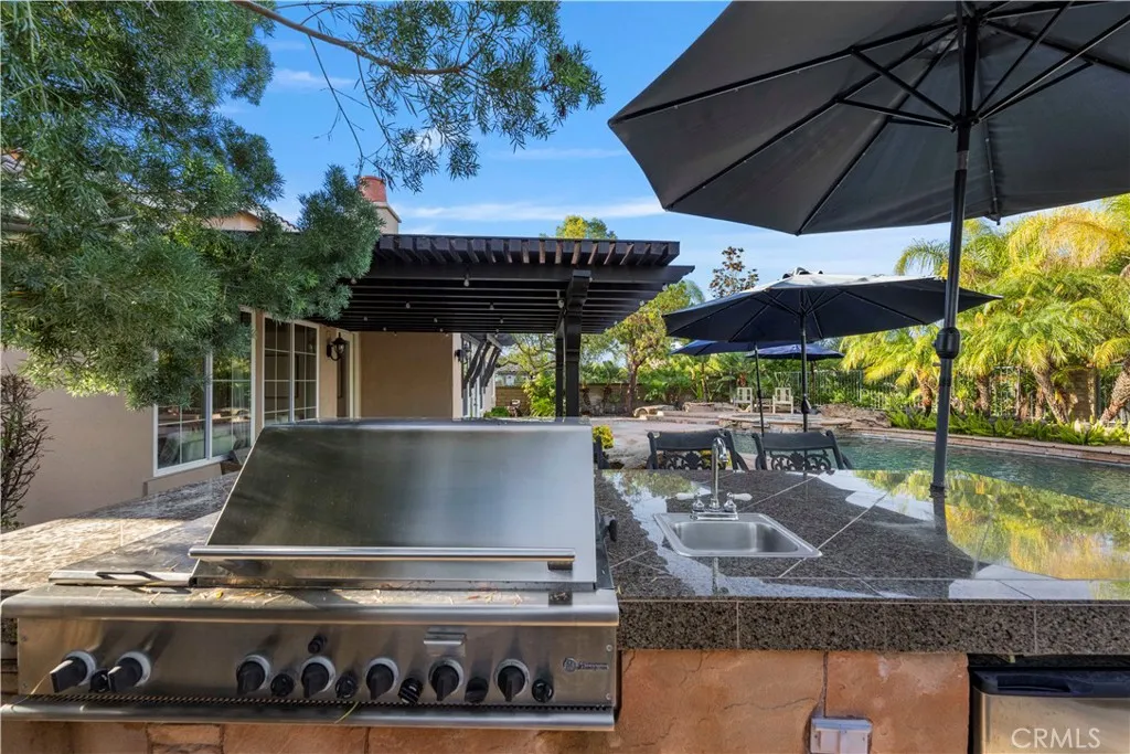 26101 Knoll Court, Valencia, California 91381 home-pic-38