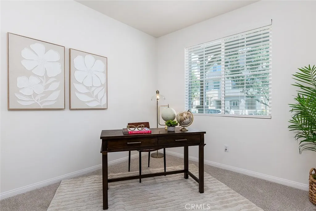 337 N Fenimore, Azusa, California 91702 home-pic-3