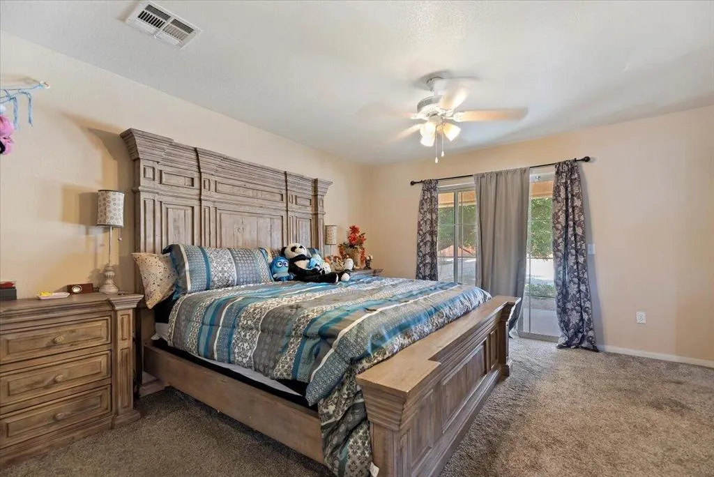 7562 Inca Trail, Yucca Valley, California 92284 home-pic-22