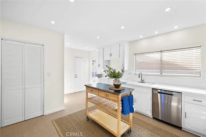 Extra large laundry room