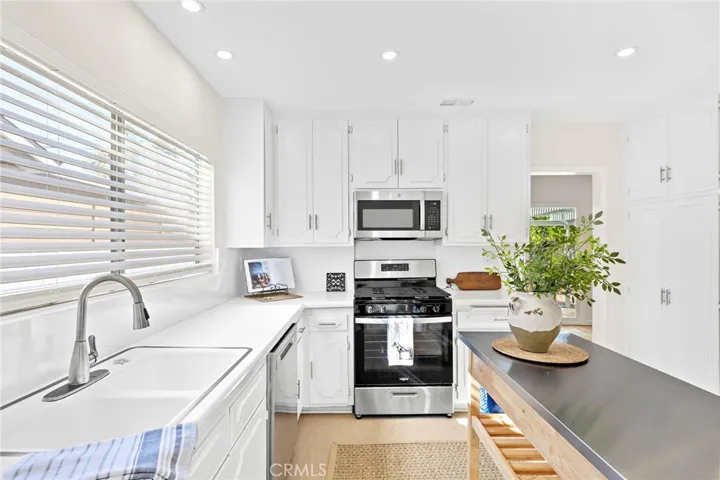 2853 Josie Avenue, Long Beach, California 90815