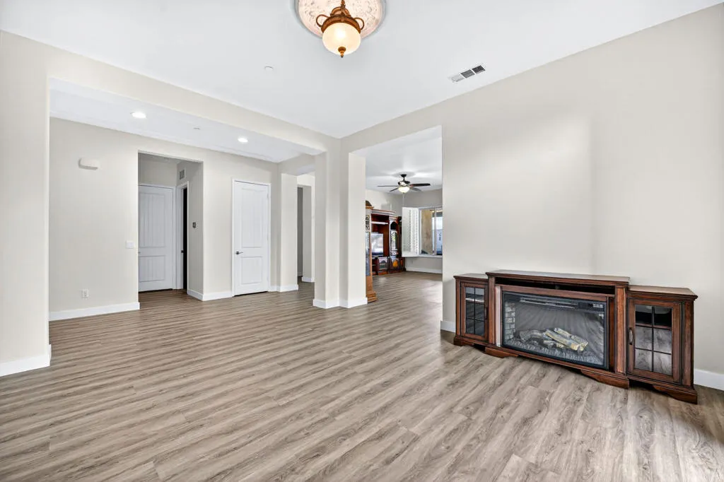 39313 Camino Las Hoyes, Indio, California 92203 home-pic-22