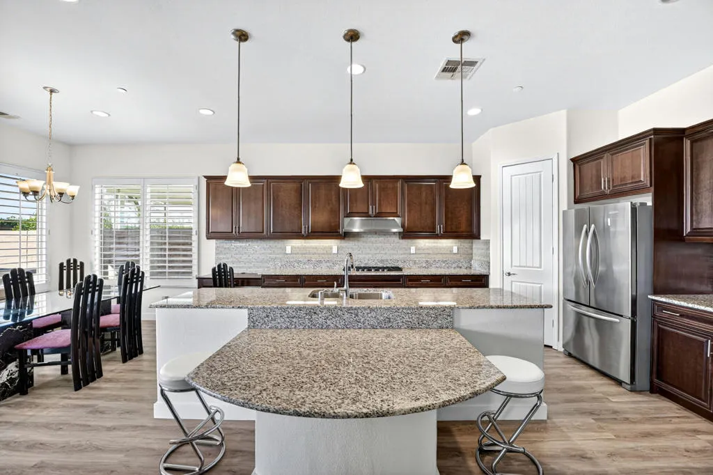 39313 Camino Las Hoyes, Indio, California 92203 home-pic-14