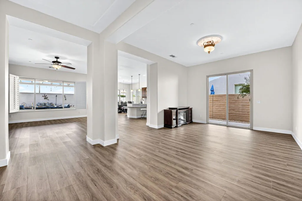 39313 Camino Las Hoyes, Indio, California 92203 home-pic-19