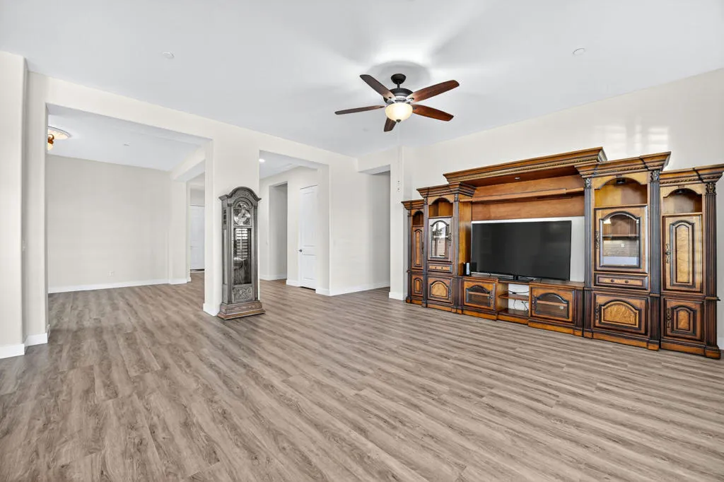 39313 Camino Las Hoyes, Indio, California 92203 home-pic-7