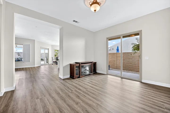 39313-camino-las-hoyes-017