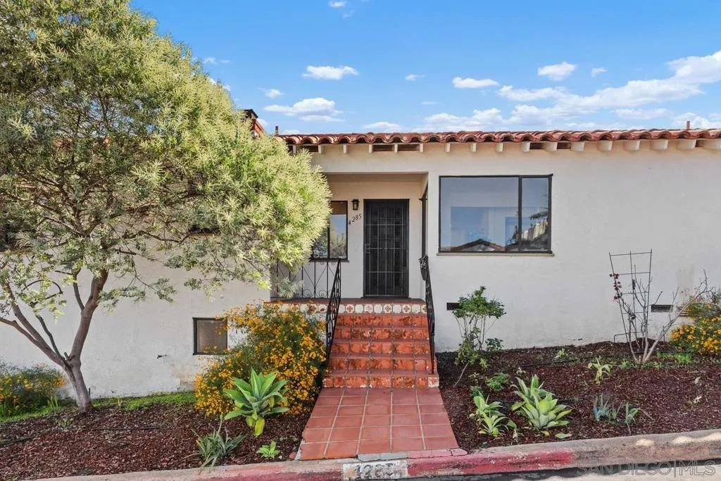 4285 Randolph St, San Diego, California 92103 home-pic-1