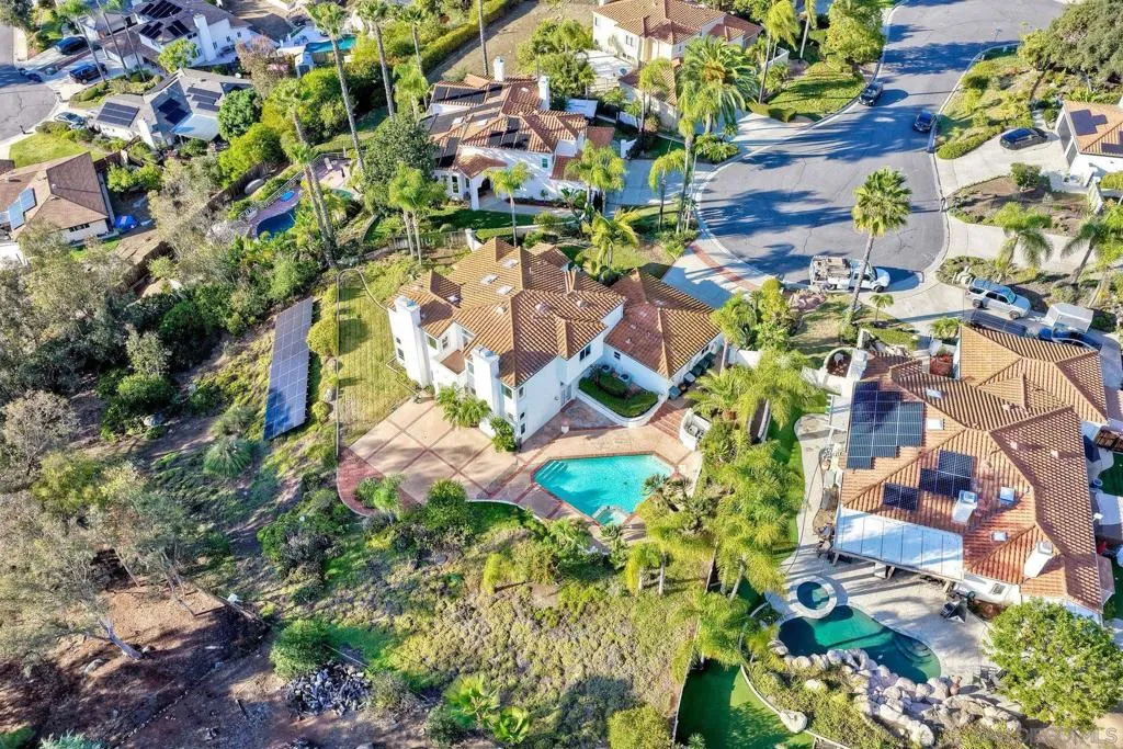 1930 Mountain Valley Lane, Escondido, California 92029 home-pic-44