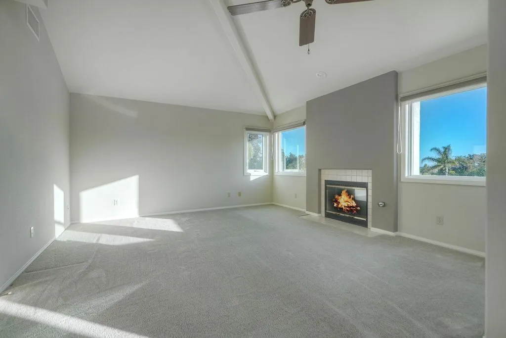 1930 Mountain Valley Lane, Escondido, California 92029 home-pic-20