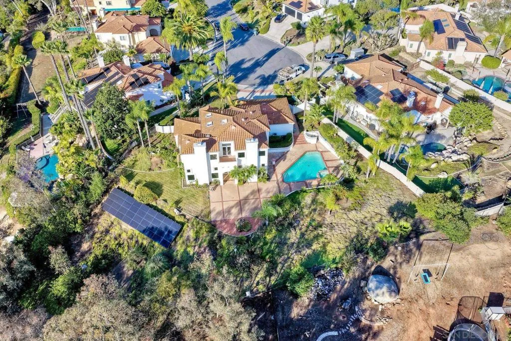 1930 Mountain Valley Lane, Escondido, California 92029 home-pic-49