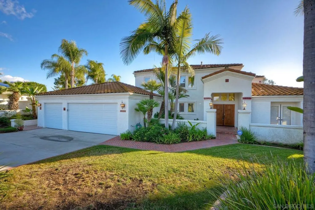 1930 Mountain Valley Lane, Escondido, California 92029 home-pic-0