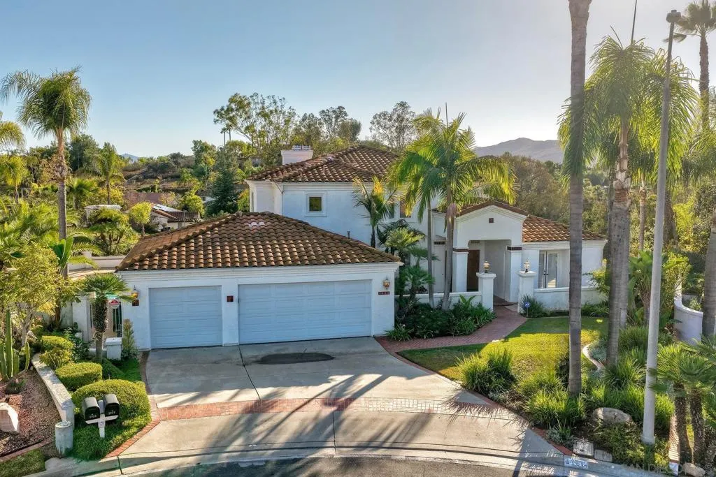 1930 Mountain Valley Lane, Escondido, California 92029 home-pic-39