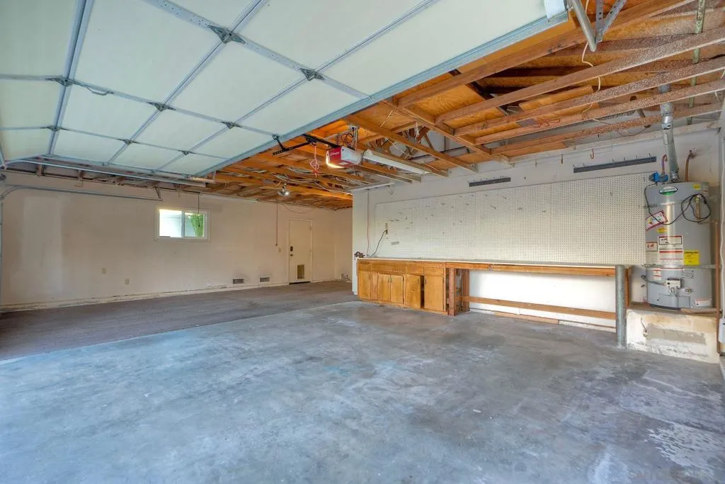 1930 Mountain Valley Lane, Escondido, California 92029 home-pic-38