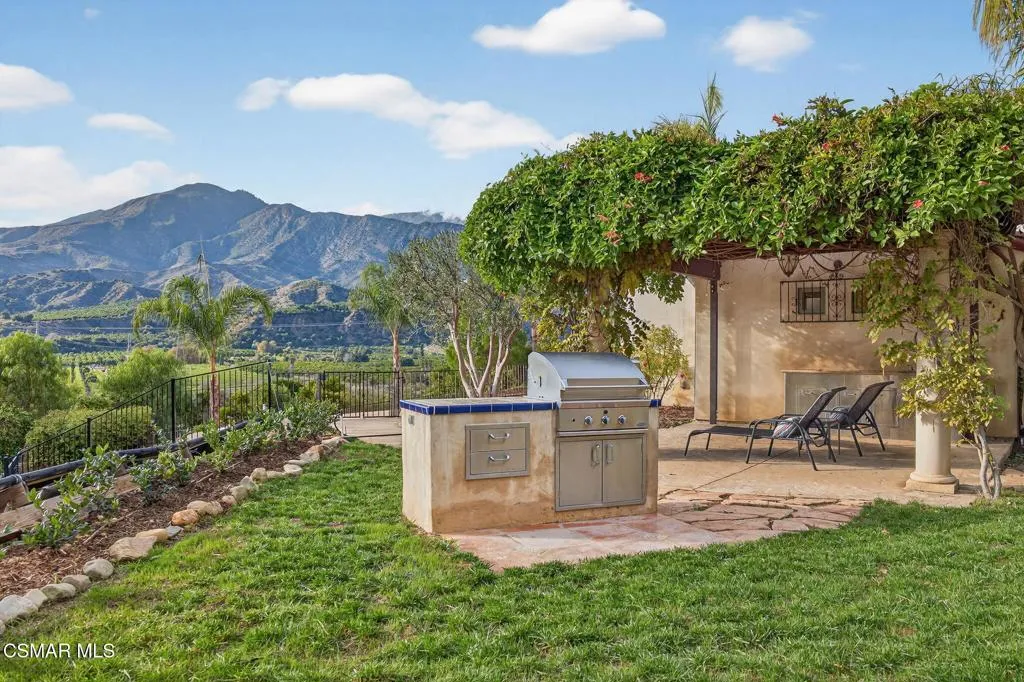 1560 Goodenough Road, Fillmore, California 93015 home-pic-45