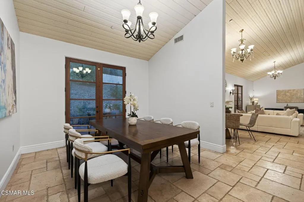 1560 Goodenough Road, Fillmore, California 93015 home-pic-19