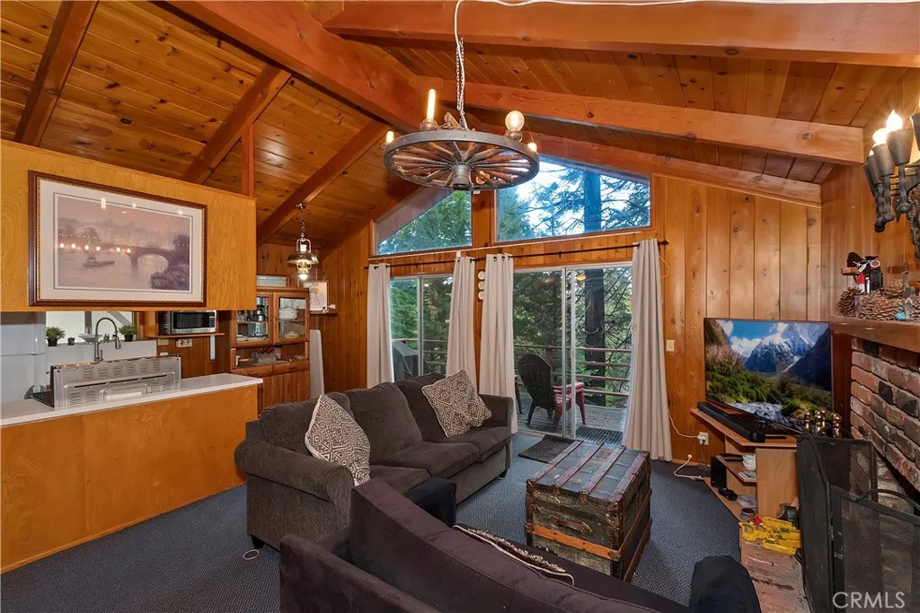 558 Rose, Twin Peaks, California 92391 home-pic-11