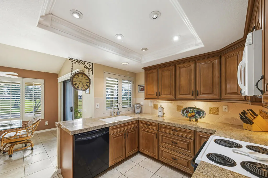 41350 Kansas Street 5019, Palm Desert, California 92211 home-pic-8