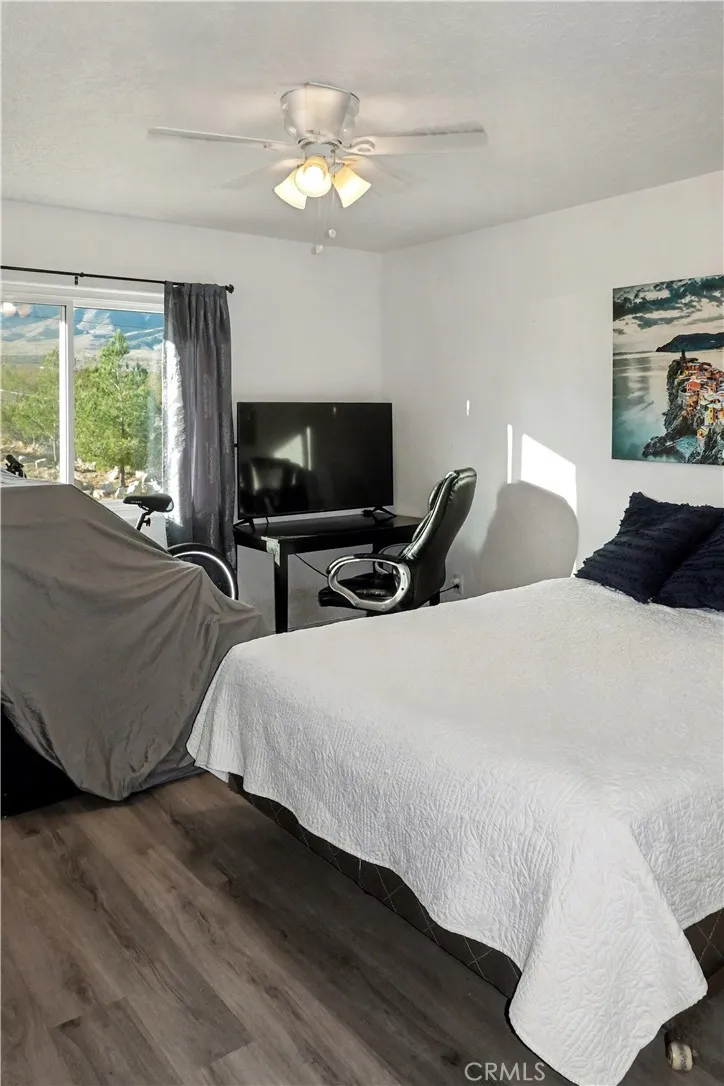 30788 Buenos Aires, Lucerne Valley, California 92356 home-pic-17